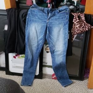 American Eagle Jean's (super stretch x)